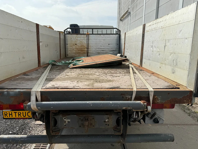 Volvo FM 7.290 4X2 - EURO 2 + MANUAL GEARBOX - Camion plateau: photos 5 Volvo FM 7.290 4X2 - EURO 2 + MANUAL GEARBOX - Camion plateau: photos 5