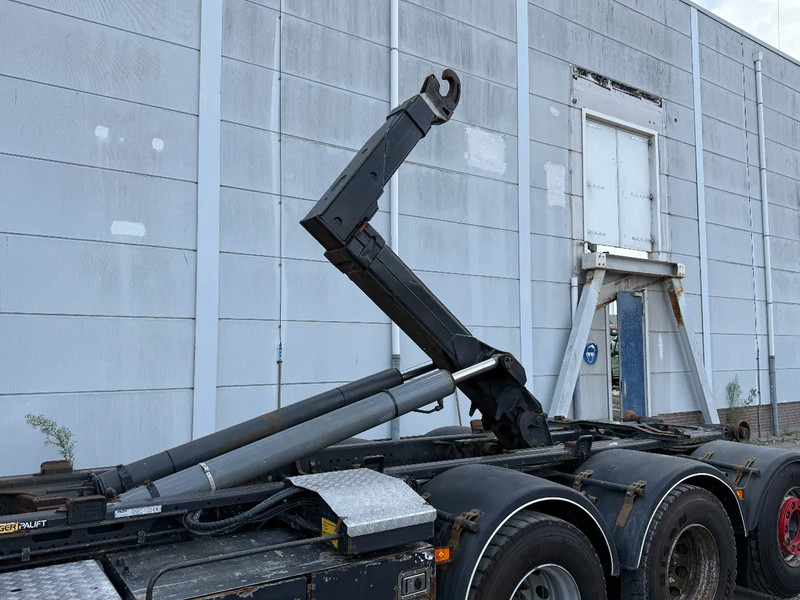 Volvo FMX 460 8X4 + PALFINGER 22 TON HOOKLIFT - Camion ampliroll: photos 3 Volvo FMX 460 8X4 + PALFINGER 22 TON HOOKLIFT - Camion ampliroll: photos 3