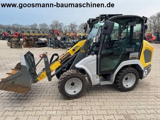 Kramer 5035 - Chargeuse sur pneus: photos 1 Kramer 5035 - Chargeuse sur pneus: photos 1