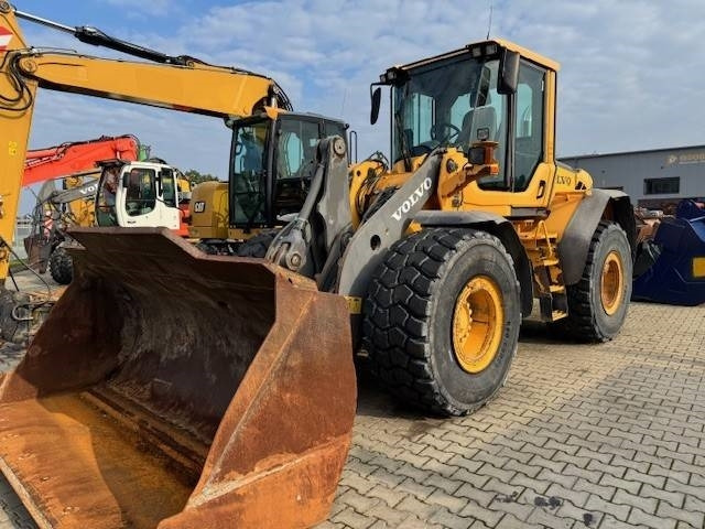 Volvo L 90 F - Chargeuse sur pneus: photos 3 Volvo L 90 F - Chargeuse sur pneus: photos 3