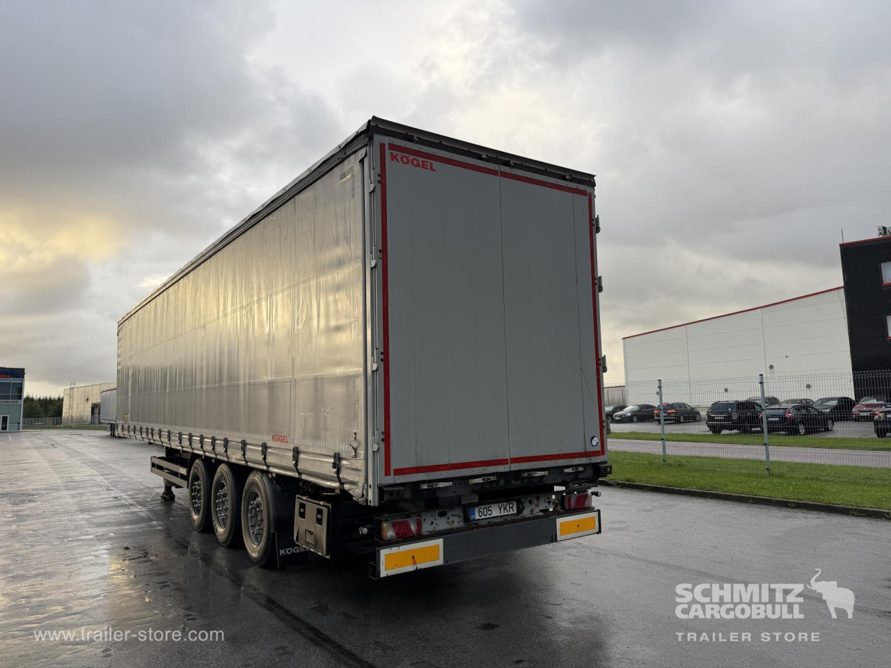KOEGEL Curtainsider Standard - Semi-remorque rideaux coulissants: photos 1 KOEGEL Curtainsider Standard - Semi-remorque rideaux coulissants: photos 1
