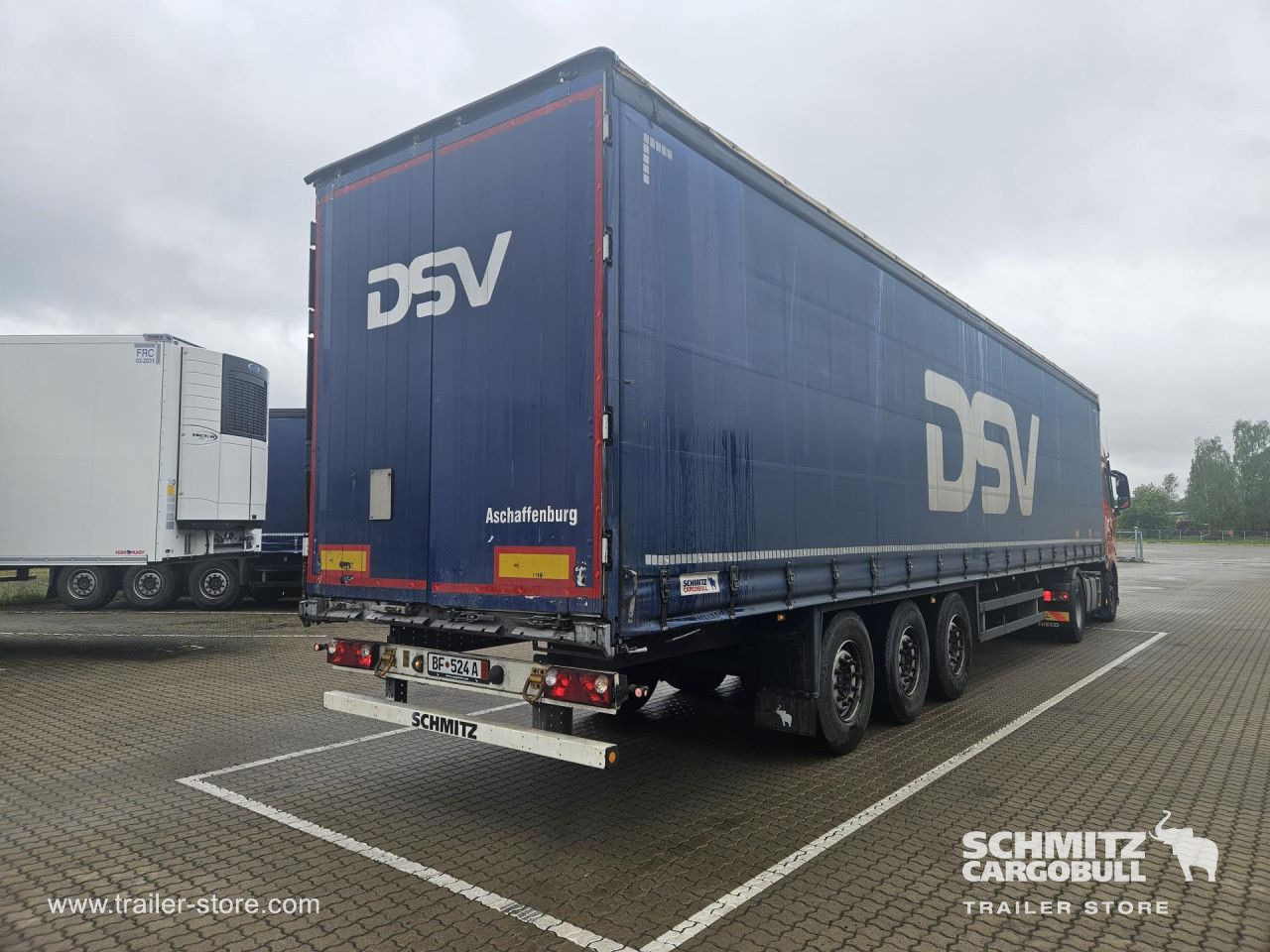 SCHMITZ Curtainsider Standard - Semi-remorque rideaux coulissants: photos 1 SCHMITZ Curtainsider Standard - Semi-remorque rideaux coulissants: photos 1