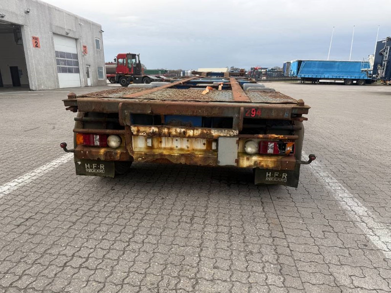 HFR Container chassis / Container-Fahrgestell - Semi-remorque porte-conteneur/ Caisse mobile: photos 4 HFR Container chassis / Container-Fahrgestell - Semi-remorque porte-conteneur/ Caisse mobile: photos 4