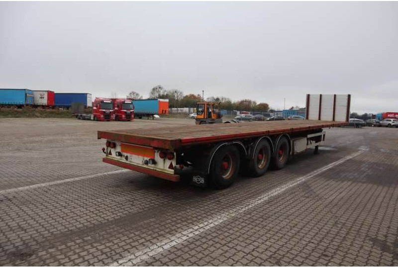 HRD 3-axle Heavy-duty/Schwerlastauflieger/Sværlast - Semi-remorque plateau: photos 3 HRD 3-axle Heavy-duty/Schwerlastauflieger/Sværlast - Semi-remorque plateau: photos 3