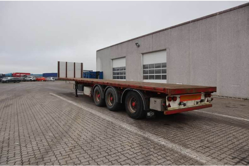 HRD 3-axle Heavy-duty/Schwerlastauflieger/Sværlast - Semi-remorque plateau: photos 4 HRD 3-axle Heavy-duty/Schwerlastauflieger/Sværlast - Semi-remorque plateau: photos 4