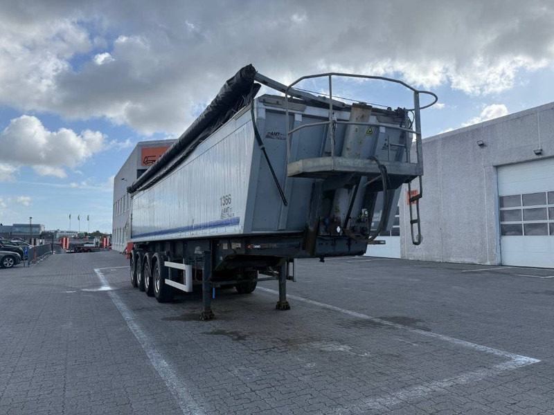 MTDK Tipper / Kipper / Tiptrailer - Semi-remorque benne: photos 1 MTDK Tipper / Kipper / Tiptrailer - Semi-remorque benne: photos 1