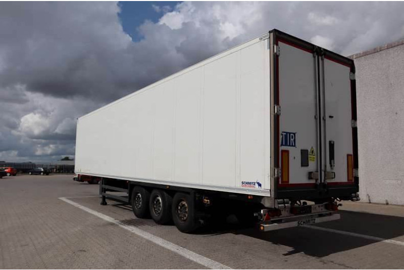 Schmitz Cargobull Reefertrailer/Kühlauflieger/køletrailer - Semi-remorque frigorifique: photos 4 Schmitz Cargobull Reefertrailer/Kühlauflieger/køletrailer - Semi-remorque frigorifique: photos 4