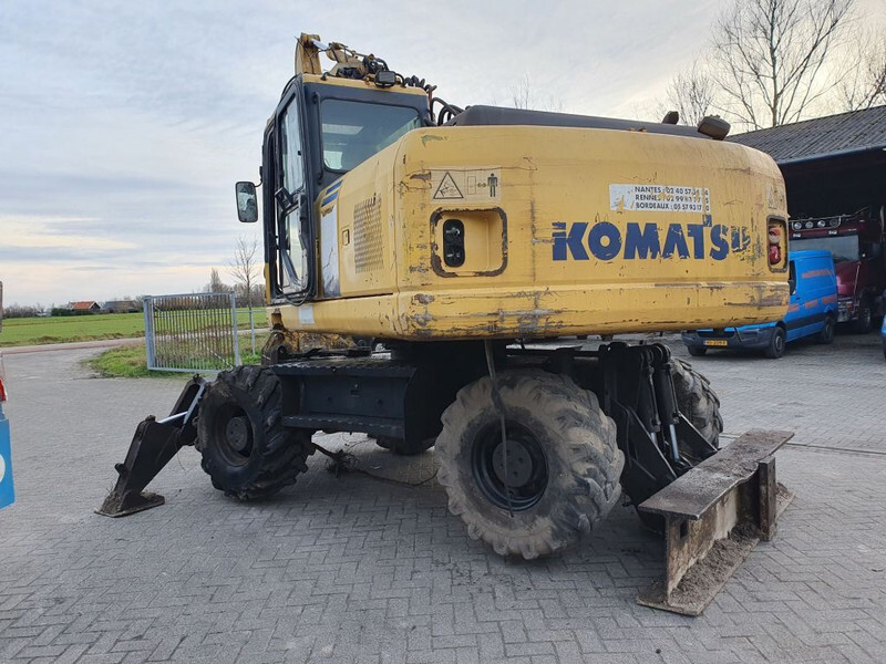Komatsu PW180-7K - Pelle sur pneus: photos 4 Komatsu PW180-7K - Pelle sur pneus: photos 4