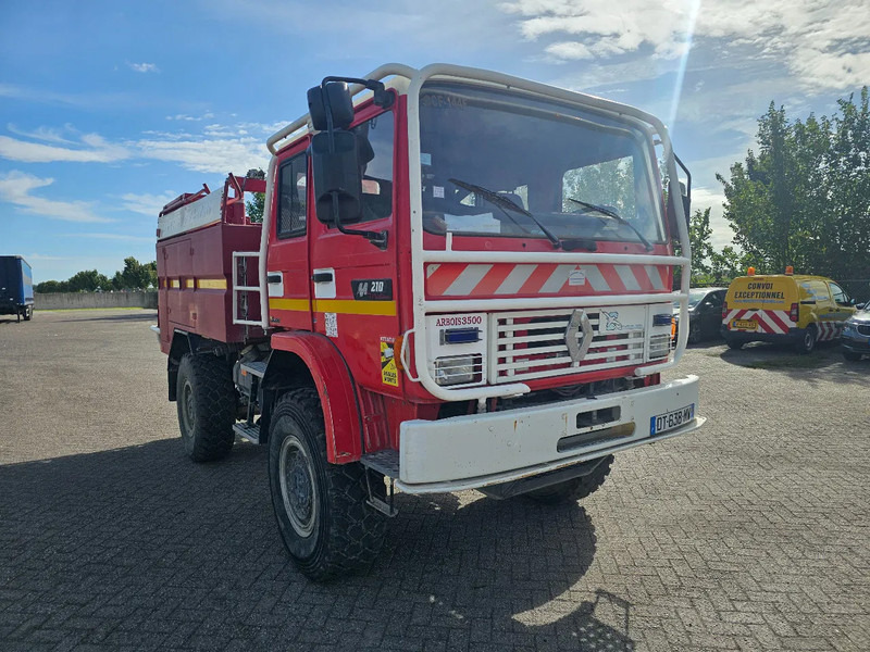 Renault Midliner 210 40BCA230 - Camion de pompier: photos 3 Renault Midliner 210 40BCA230 - Camion de pompier: photos 3
