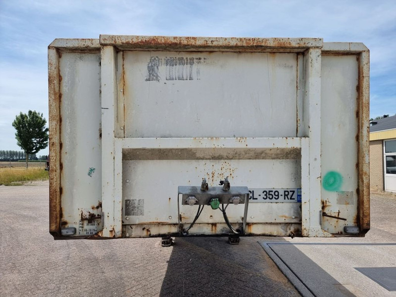 Titan Mercedes Axle - Disc brakes - Semi-remorque plateau: photos 2 Titan Mercedes Axle - Disc brakes - Semi-remorque plateau: photos 2