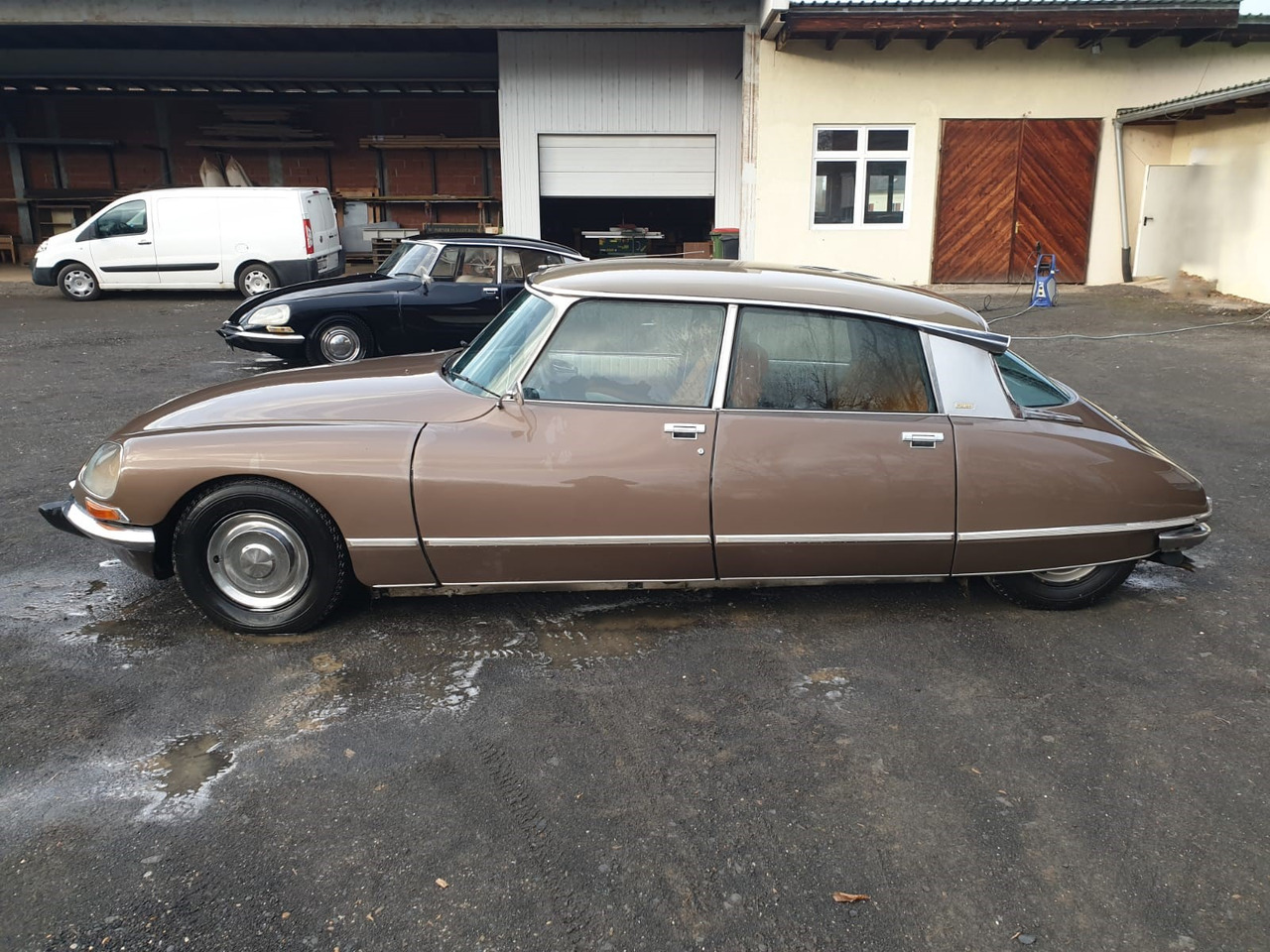 Citroen DS 21 Pallas - Voiture: photos 1 Citroen DS 21 Pallas - Voiture: photos 1