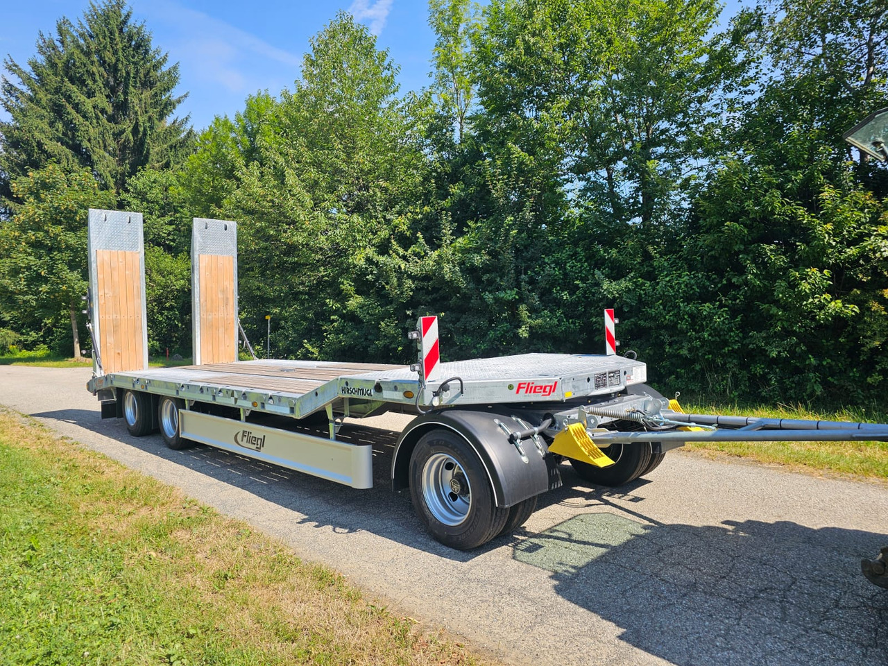 FLIEGL DTS-S 300 - Remorque porte-engin surbaissée: photos 3 FLIEGL DTS-S 300 - Remorque porte-engin surbaissée: photos 3