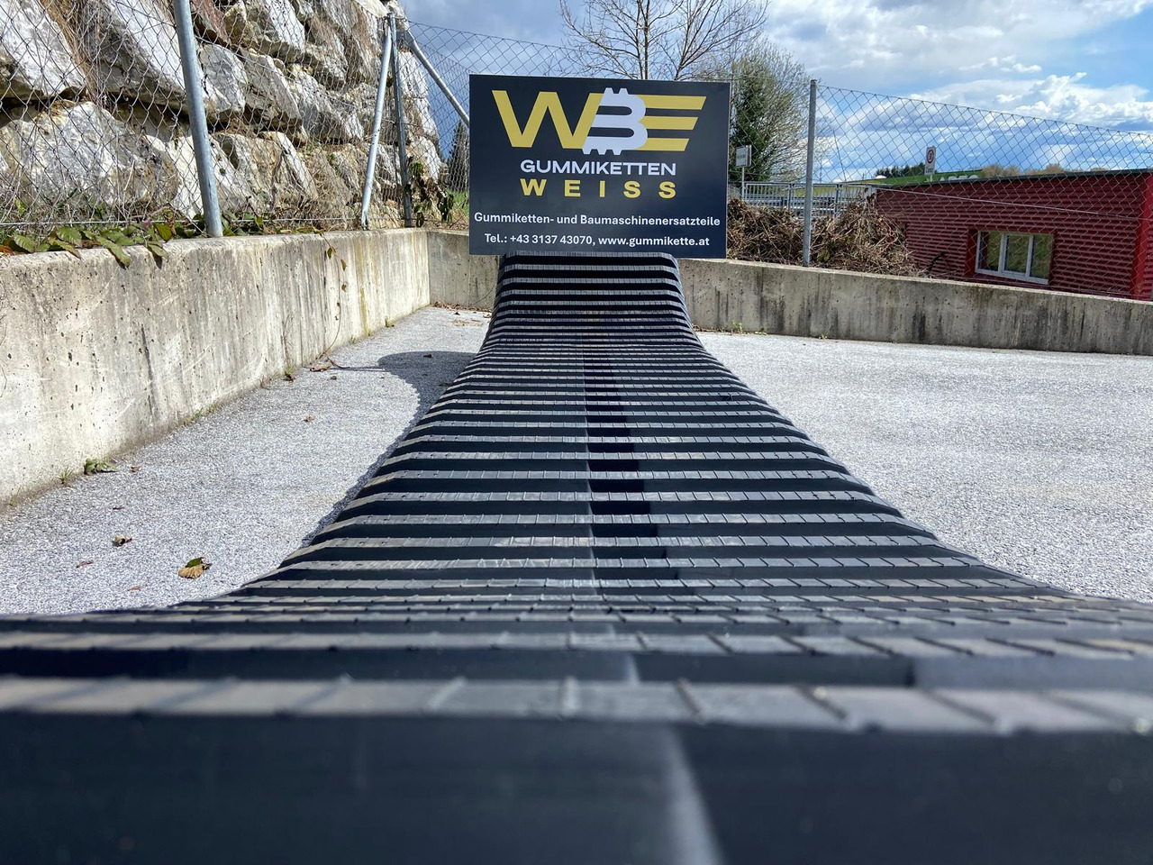 Gummikette Marooka MST 1500 VDR - Pièce universelle pour Tombereau sur chenilles: photos 3 Gummikette Marooka MST 1500 VDR - Pièce universelle pour Tombereau sur chenilles: photos 3