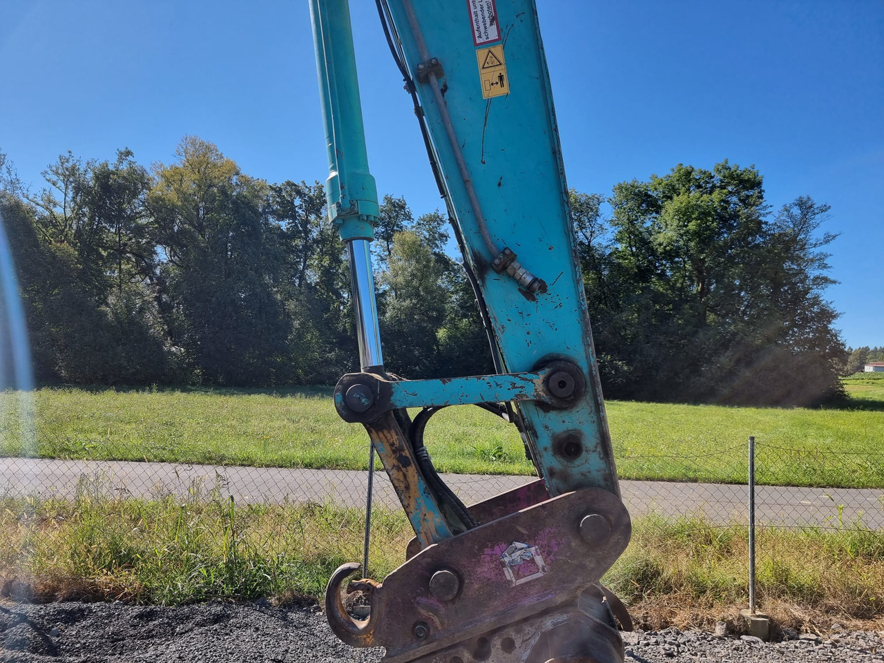 Pelle sur chenille KOBELCO SK 210 NLC-6E: photos 10