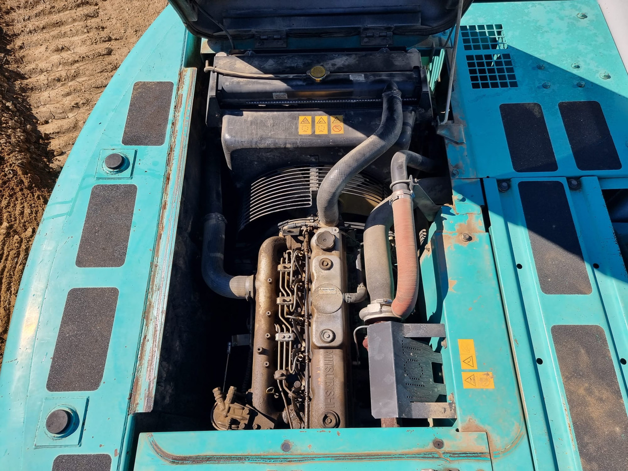 Pelle sur chenille KOBELCO SK 210 NLC-6E: photos 16