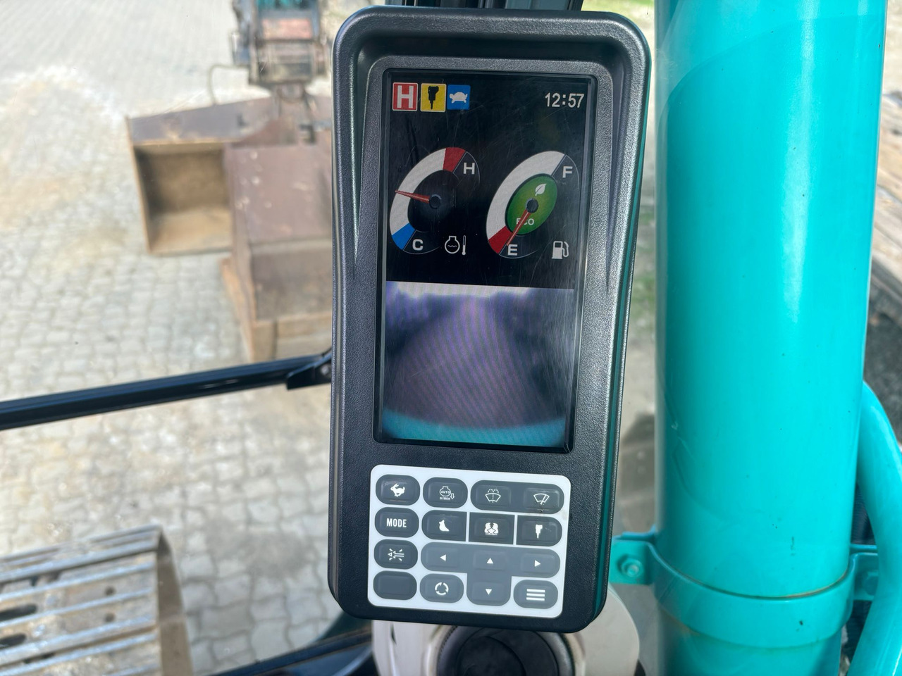 Pelle sur chenille Kobelco SK 210 NLC-9: photos 15