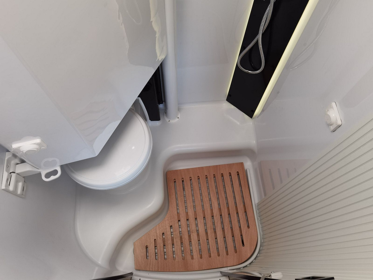 Camping-car profilé Chausson 627 TITANIUM /-2026- / 165PS - 8G. AUTOMATIK: photos 13