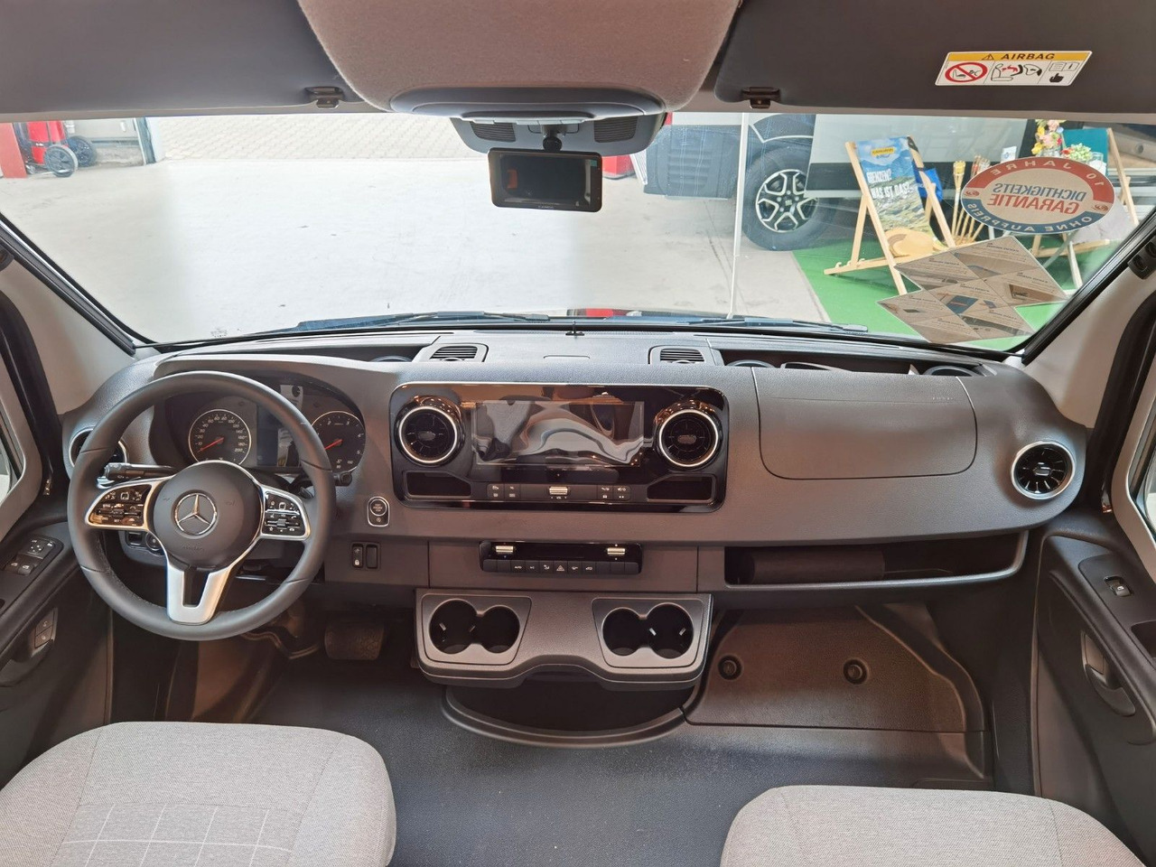 Camping-car profilé Eura Mobil CONTURA 766 EB / LUMINARY PAKET / EINZELBETTEN: photos 10