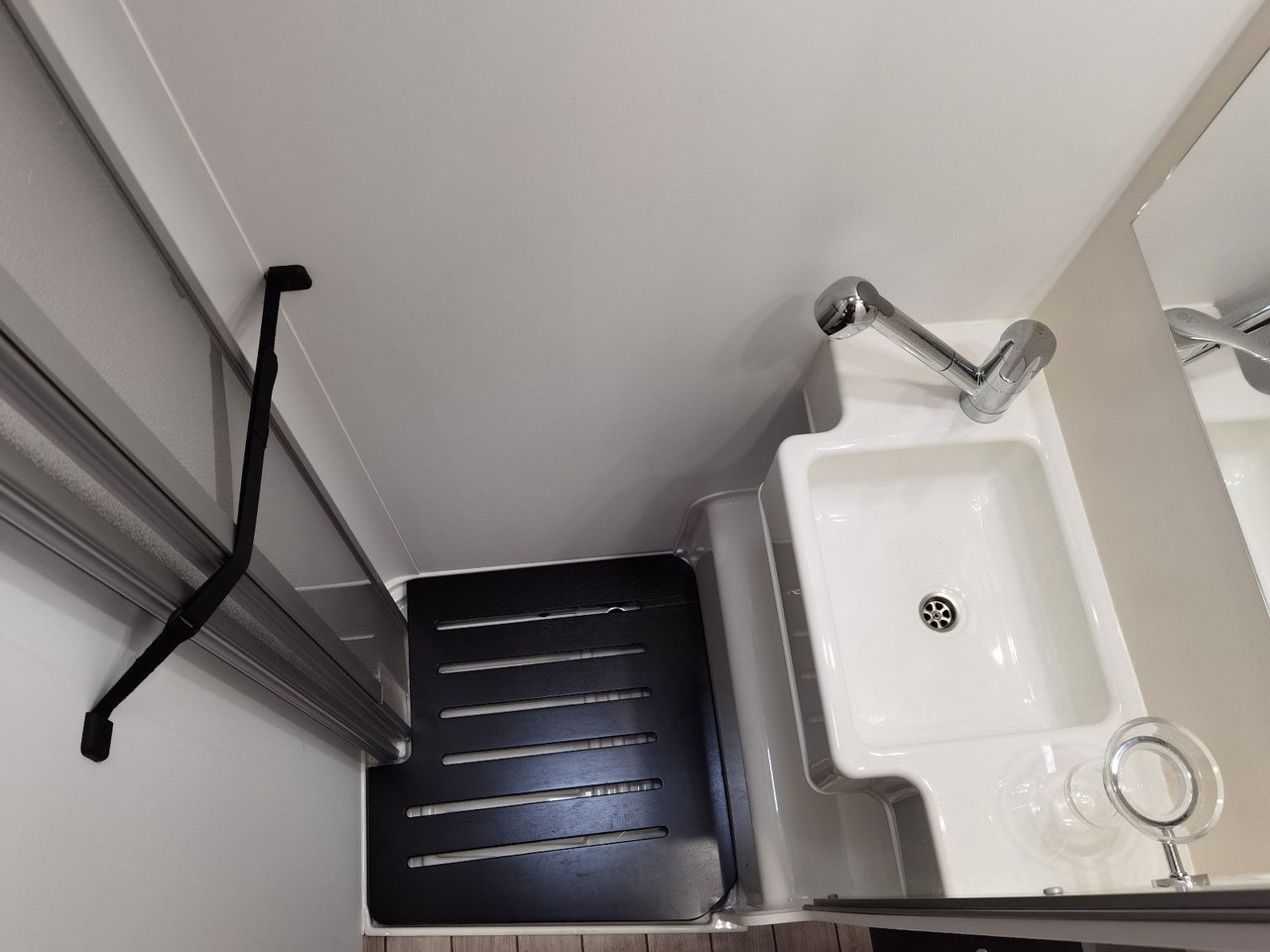 Camping-car profilé Forster T 699 EB / -MODELL 2026-/ EINZELBETTEN & HUBBETT: photos 25 Camping-car profilé Forster T 699 EB / -MODELL 2026-/ EINZELBETTEN & HUBBETT: photos 25