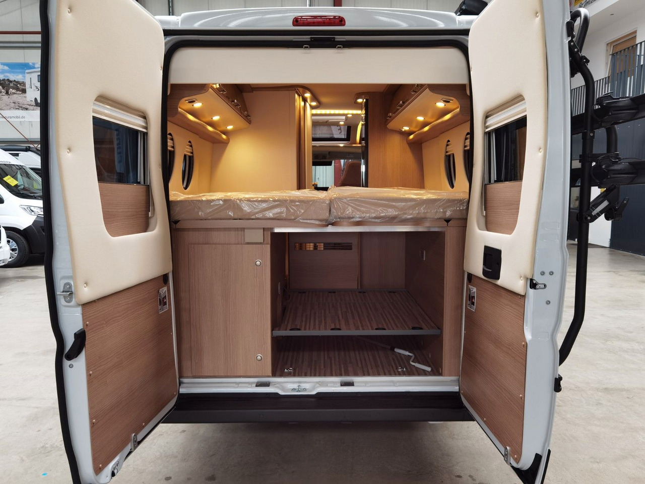 Fourgon aménagé Malibu VAN COMFORT GT - 640 LE / NAVIGATION & KEYLESS: photos 8