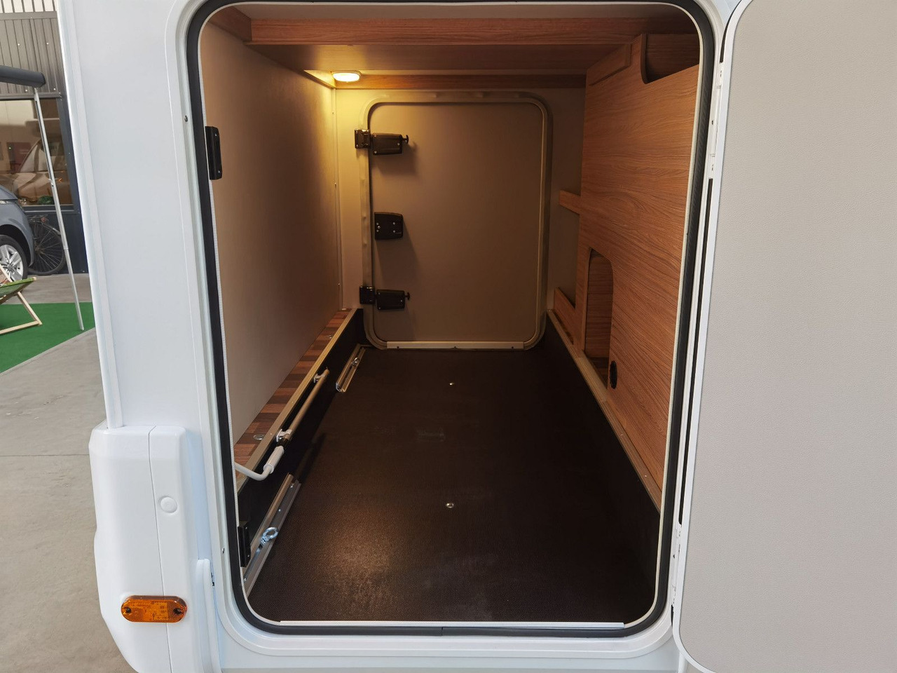 Camping-car profilé Weinsberg CARACOMPACT 600 MEG EDITION PEPPER / MODELL 2025: photos 9 Camping-car profilé Weinsberg CARACOMPACT 600 MEG EDITION PEPPER / MODELL 2025: photos 9