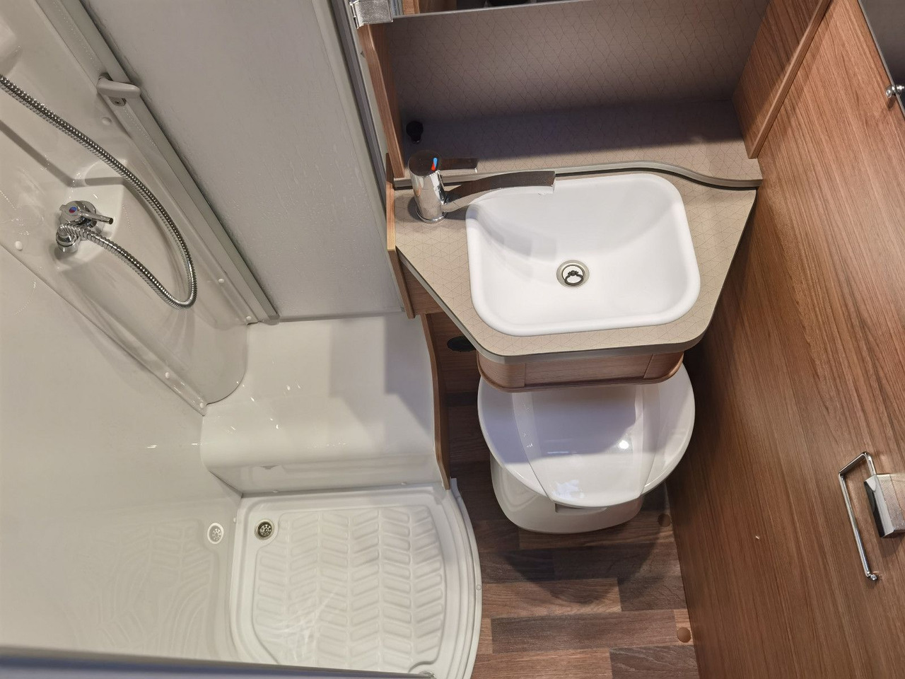 Camping-car profilé Weinsberg CARACOMPACT 600 MEG EDITION PEPPER / MODELL 2025: photos 20 Camping-car profilé Weinsberg CARACOMPACT 600 MEG EDITION PEPPER / MODELL 2025: photos 20