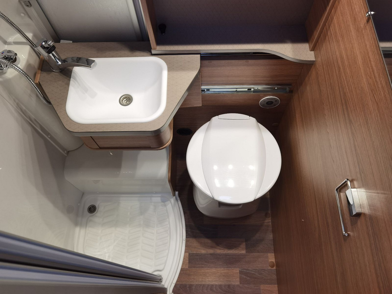 Camping-car profilé Weinsberg CARACOMPACT 600 MEG PEPPER / 180PS- 8G-AUTOMATIK: photos 17