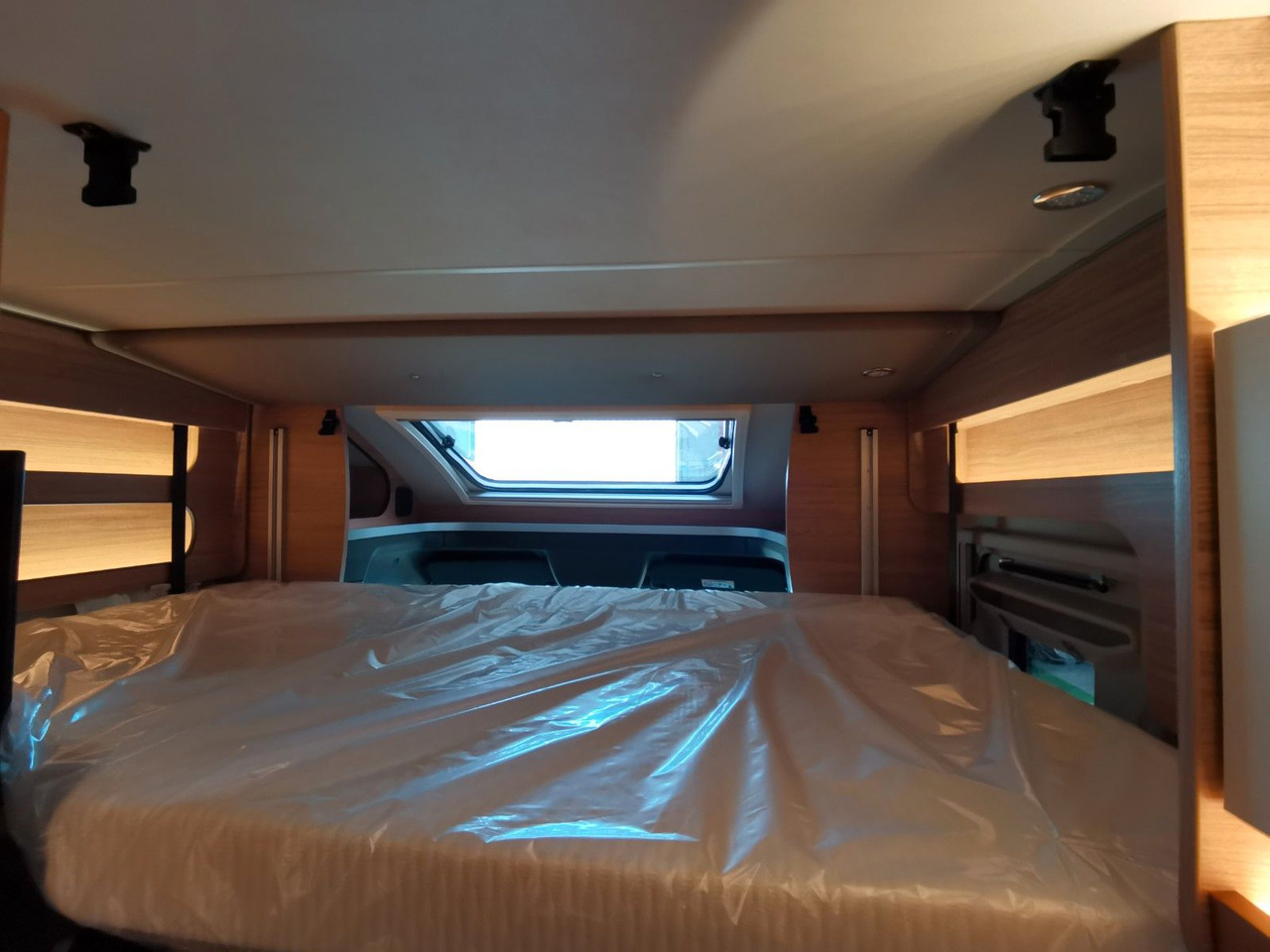 Camping-car profilé Weinsberg CARACOMPACT SUITE 640 MEG PEPPER / - MODELL 2025: photos 19