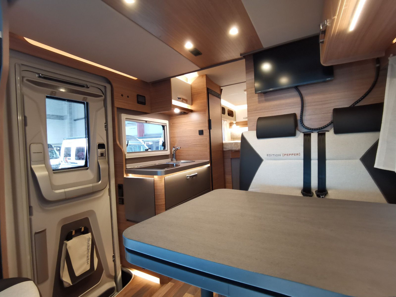 Camping-car profilé neuf Weinsberg CARACOMPACT SUITE 640 MEG PEPPER / - MODELL 2025 Weinsberg CARACOMPACT SUITE 640 MEG PEPPER / - MODELL 2025: photos 13 Camping-car profilé neuf Weinsberg CARACOMPACT SUITE 640 MEG PEPPER / - MODELL 2025 Weinsberg CARACOMPACT SUITE 640 MEG PEPPER / - MODELL 2025: photos 13