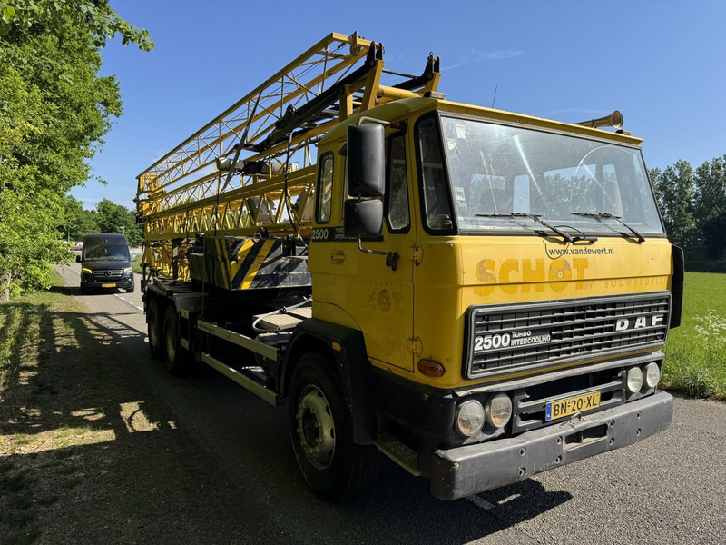 DAF 2500 - Grue mobile: photos 3 DAF 2500 - Grue mobile: photos 3