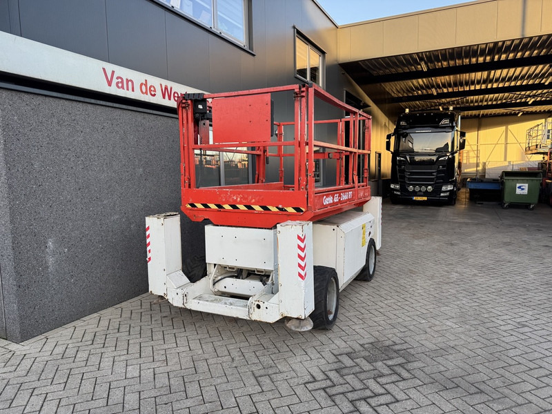 Genie GS 2668 RT Hoogwerker / Arbeitsbuhne 10mtr werkhoogte 4x4 kubota DIESEL 2010 - Nacelle ciseaux: photos 3 Genie GS 2668 RT Hoogwerker / Arbeitsbuhne 10mtr werkhoogte 4x4 kubota DIESEL 2010 - Nacelle ciseaux: photos 3