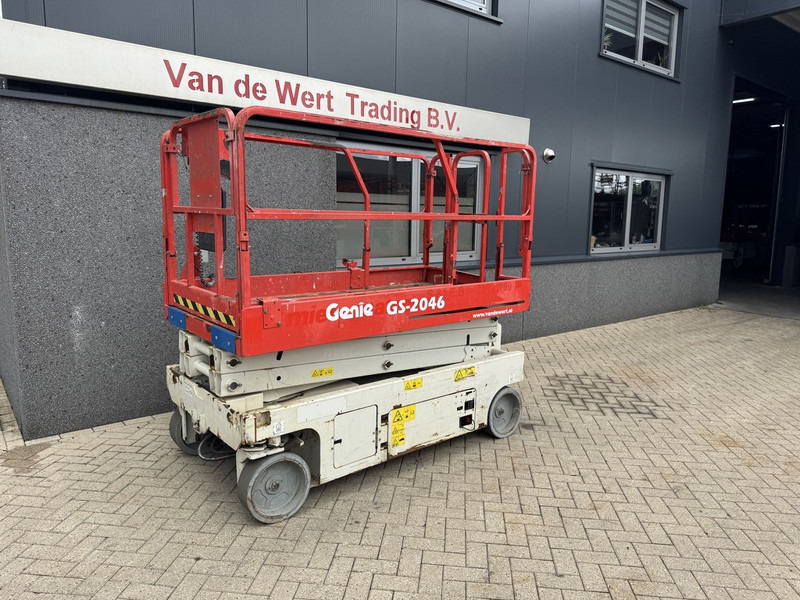 Genie Genie GS2046 schaarlift schaar hoogwerker 2012 uur 8mtr werkhoogte - Nacelle ciseaux: photos 2 Genie Genie GS2046 schaarlift schaar hoogwerker 2012 uur 8mtr werkhoogte - Nacelle ciseaux: photos 2