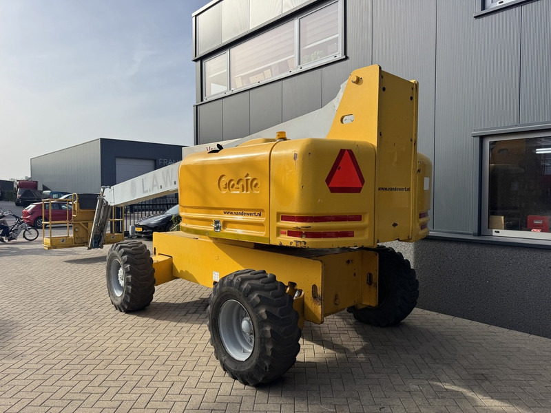Genie S-65 DEUTZ DIESEL 1998 boomlift 21.81 Meter Werkhoogte - Nacelle télescopique: photos 3 Genie S-65 DEUTZ DIESEL 1998 boomlift 21.81 Meter Werkhoogte - Nacelle télescopique: photos 3