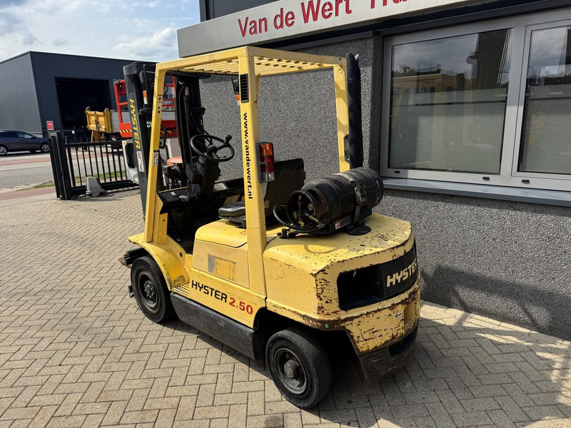 Hyster H2.50XM Triplo 470 Freelift / Sideshift LPG 1995 - Chariot élévateur à gaz: photos 5 Hyster H2.50XM Triplo 470 Freelift / Sideshift LPG 1995 - Chariot élévateur à gaz: photos 5