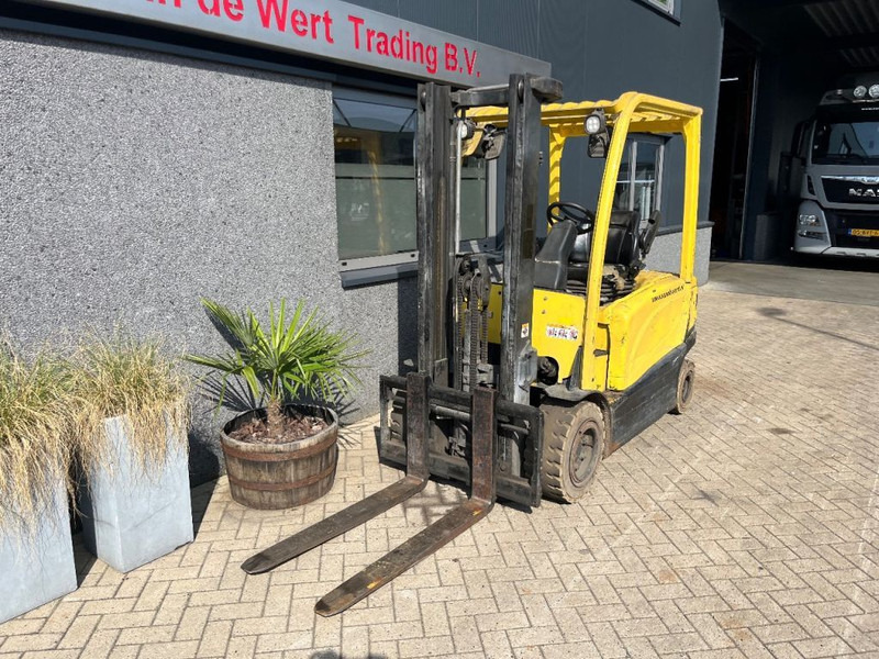 Hyster J 3.0 XN - Chariot élévateur électrique: photos 4 Hyster J 3.0 XN - Chariot élévateur électrique: photos 4