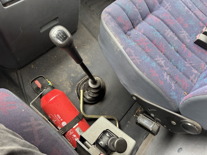 Camion fourgon Mercedes-Benz vario 814 D: photos 20