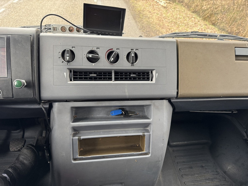 Camion fourgon Mercedes-Benz vario 814 D: photos 19