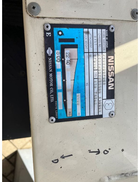 Nissan FG35U heftruck dulpo310 freelift 3e functie LPG COMPACT - Chariot élévateur à gaz: photos 5 Nissan FG35U heftruck dulpo310 freelift 3e functie LPG COMPACT - Chariot élévateur à gaz: photos 5