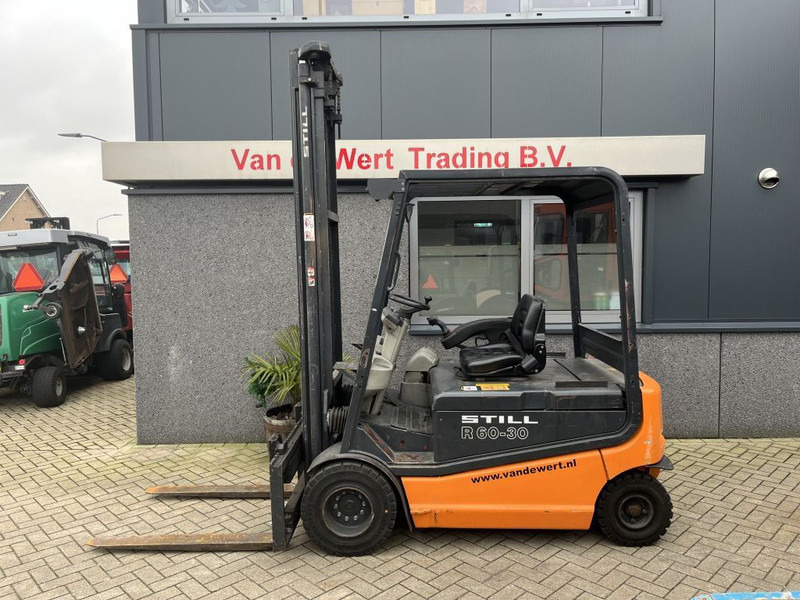 Still heftruck forklift R60-30 heftruck duplo460 sideshift 2002 - Chariot élévateur électrique: photos 1 Still heftruck forklift R60-30 heftruck duplo460 sideshift 2002 - Chariot élévateur électrique: photos 1