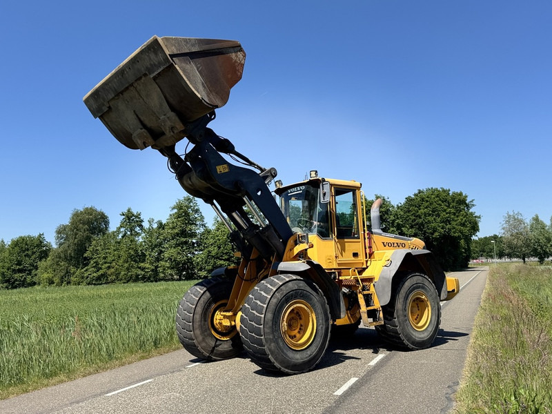 Volvo L110E - Chargeuse sur pneus: photos 4 Volvo L110E - Chargeuse sur pneus: photos 4