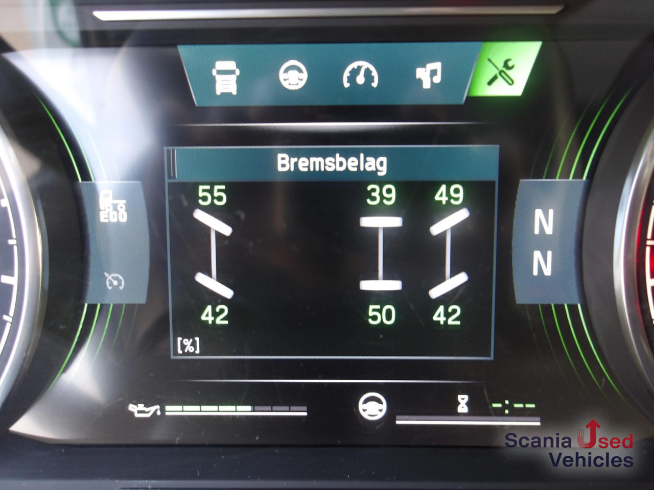 SCANIA P 320 B6x2*4NB / EWERS Schwenkwandaufbau - Camion pour le transport de boissons: photos 3 SCANIA P 320 B6x2*4NB / EWERS Schwenkwandaufbau - Camion pour le transport de boissons: photos 3