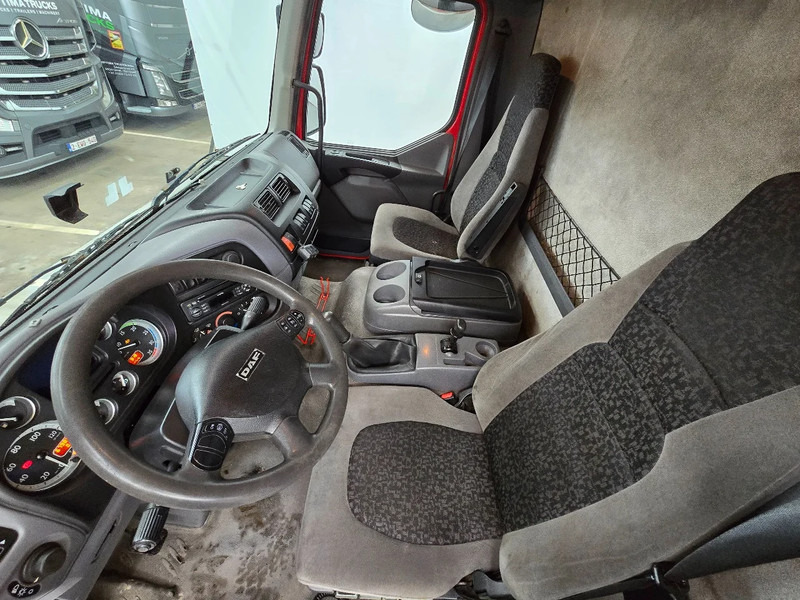 Camion à rideaux coulissants DAF LF 45 220 / EURO 5 / AIRCO / MANUEL / DHOLLANDIA 2000kg: photos 9