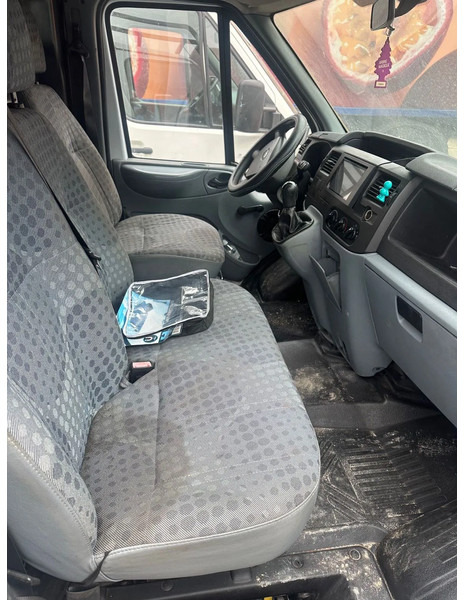 Ford Transit 85 T260 MOTEUR / BOÎTE-GETRIEBE-GEARBOX ok /POUR PIECES - TEILE - ONDERDELEN - Fourgon utilitaire: photos 3 Ford Transit 85 T260 MOTEUR / BOÎTE-GETRIEBE-GEARBOX ok /POUR PIECES - TEILE - ONDERDELEN - Fourgon utilitaire: photos 3