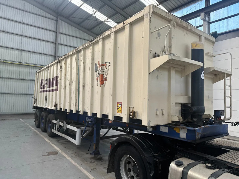 LAG 0-3-39 KHSL / 50 m³ - Semi-remorque benne: photos 5 LAG 0-3-39 KHSL / 50 m³ - Semi-remorque benne: photos 5