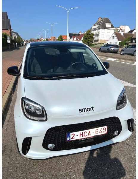 Smart Forfour ONE EQ / 100% ELECTRIC / BRABUS ALLOY WHEELS /EDITION ONE - Voiture: photos 4 Smart Forfour ONE EQ / 100% ELECTRIC / BRABUS ALLOY WHEELS /EDITION ONE - Voiture: photos 4