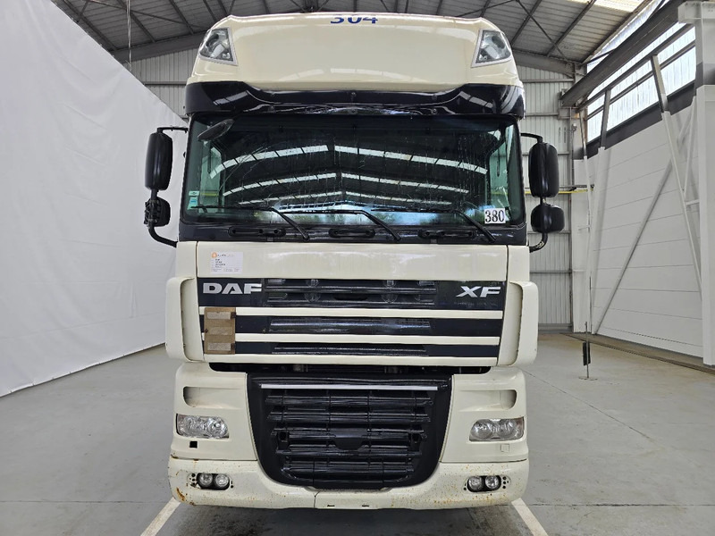 DAF XF 105.410 SUPERSPACECAB EURO 5 /AIRCO - Tracteur routier: photos 2 DAF XF 105.410 SUPERSPACECAB EURO 5 /AIRCO - Tracteur routier: photos 2