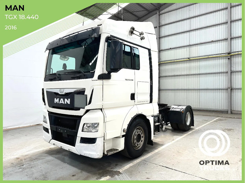 MAN TGX 18.440 SPACECAB / AIRCO / MOTORPROBLEM /PROBLEME DE MOTEUR - Tracteur routier: photos 1 MAN TGX 18.440 SPACECAB / AIRCO / MOTORPROBLEM /PROBLEME DE MOTEUR - Tracteur routier: photos 1