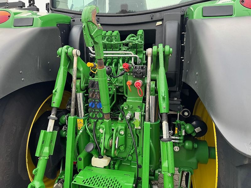 John Deere 6R195 AP 50KM COMMAND-PRO G5-PLUS 2024 1560 UUR!!! - Tracteur agricole: photos 4 John Deere 6R195 AP 50KM COMMAND-PRO G5-PLUS 2024 1560 UUR!!! - Tracteur agricole: photos 4
