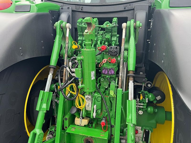 John Deere 6R215 AP 50KM COMMAND-PRO 2022!!! - Tracteur agricole: photos 4 John Deere 6R215 AP 50KM COMMAND-PRO 2022!!! - Tracteur agricole: photos 4