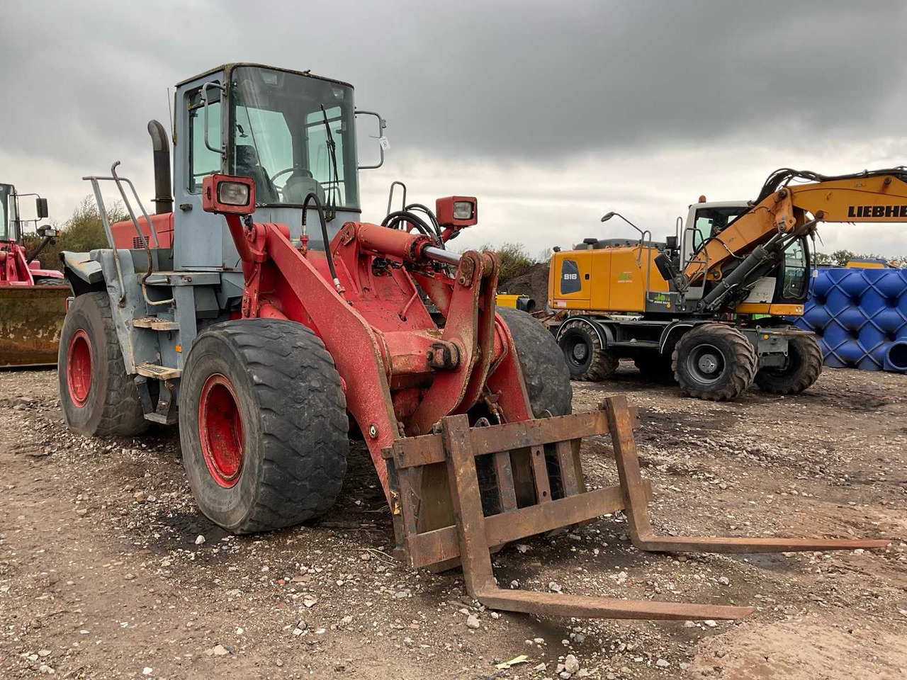 1996 KOMATSU WH320-3H WHEEL LOADER - Chargeuse sur pneus: photos 4 1996 KOMATSU WH320-3H WHEEL LOADER - Chargeuse sur pneus: photos 4